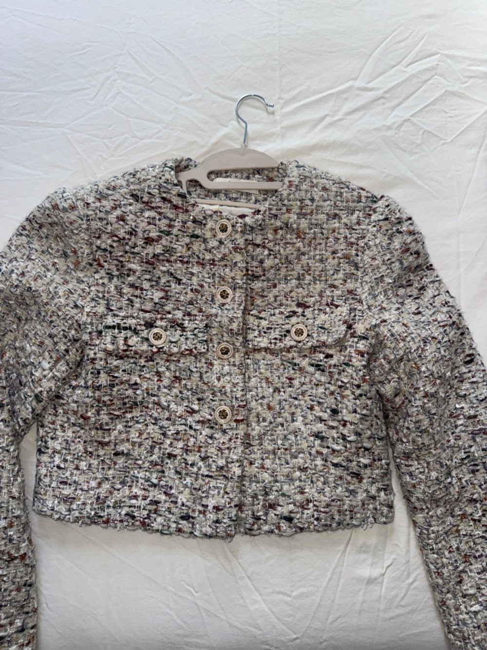 Cream
Jacket - Picture 2 of 5